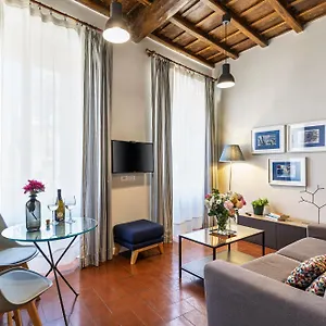 https://grotta-pinta-apartments.it-romehotels.com