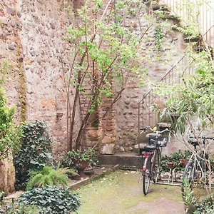 Veronaeasyapartments , Verona Italy