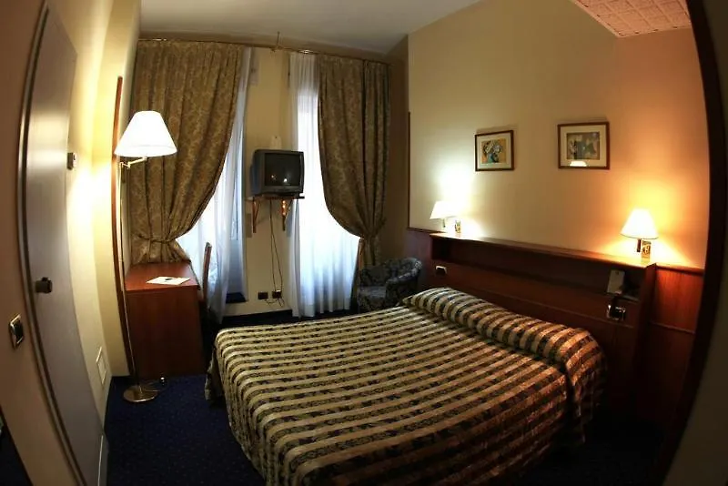 Hotel Garibaldi Palace Milan