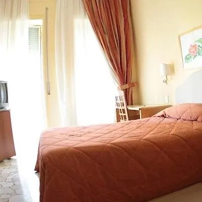*** Hotel Garibaldi Palace Milan Italy